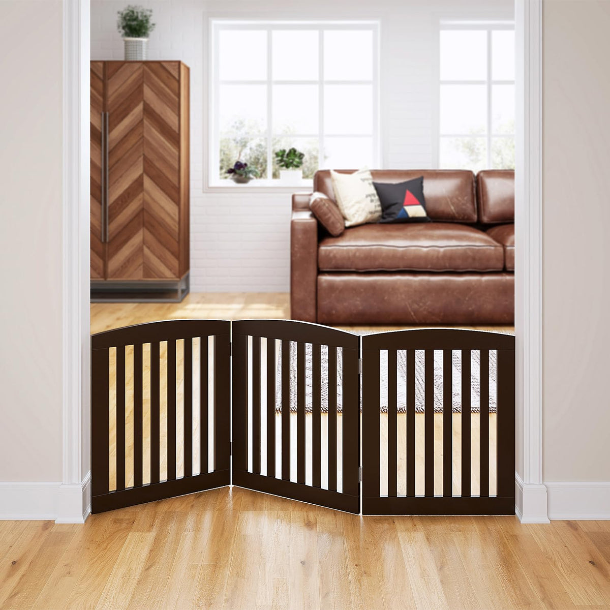Wooden Freestanding Foldable Dog Gate